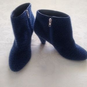 Leopard print faux fur blue boots